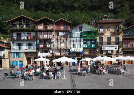Spain, Basque Country Region, Guipuzcoa Province, Pasaia, Village of Pasai Donibane, small fishing port detail Stock Photo