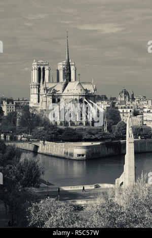 France, Paris, elevated view of the Cathedrale Notre Dame and the Pont de la Tournelle bridge Stock Photo