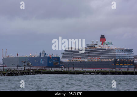 cunard queen elizabeth cruise liner alongside visiting the port of southampton docks. Stock Photo