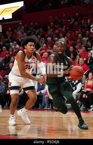 Piscataway, New Jersey, USA. 30th Nov, 2018. Michigan State Spartans guard JOSHUA LANGFORD (1) drives to the basket against Rutgers in a game at the Rutgers Athletic Center. Credit: Joel Plummer/ZUMA Wire/Alamy Live News Stock Photo