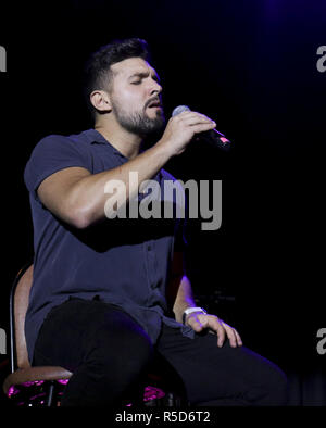 Sydney, NSW, Australia. 22nd Sep, 2018. The Voice Australia 2016 winner Alfie Arcuri seen performing at the Revesby Workers Club in Sydney Credit: Belinda Vel/SOPA Images/ZUMA Wire/Alamy Live News Stock Photo