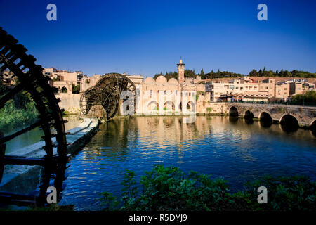 Syria, Hama old Town, An-Nuri Mosque and 13th Century Norias (Water Wheels) Stock Photo