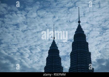 Petronas Towers, Kuala Lumpur, Malayasia Stock Photo - Alamy