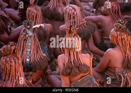 Himba tribes people, Kaokoland, NW Namibia Stock Photo