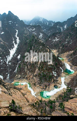 Democratic Peoples's Republic of Korea (DPRK), North Korea, Kumgang Mountains, Kuryong Waterfall and the 'Fairy Pools' Stock Photo