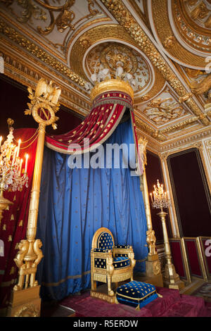 The Throne room, Salle du Trone. Chateau de Fontainebleau palace. Fontainebleau.Seine-et-Marne.France Stock Photo - Alamy