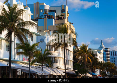 USA, Miami Beach, South Beach, art deco hotels, Ocean Drive Stock Photo