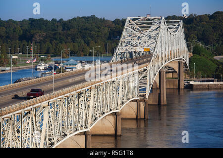 USA, Alabama, Muscle Shoals Area, Florence, O'Neil Bridge, Tennessee River Stock Photo
