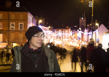 Bewdley, UK. 1st December, 2018. There is a feeling of real community spirit and festive fun this evening as the folk of Bewdley come together to support the town's annual Christmas lights switch-on and traditional Victorian Christmas Market. Hosted by local radio station BBC Hereford and Worcester, with live band entertainment from Gasoline & Matches, crowds ensure this is an evening which truly celebrates advent and the revelry of the festive season. Credit: Lee Hudson/Alamy Live News Stock Photo