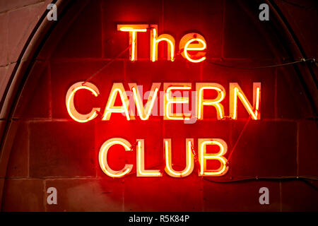 Liverpool city centre Mathews Street The Cavern Club red neon sign Stock Photo