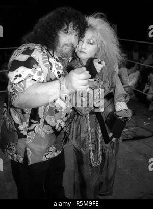 was captain lou albano married to miss elizabeth