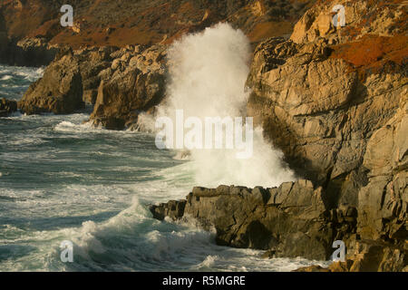 Waves on rugged Big Sur Coast, Garrapata State Park, California Stock Photo