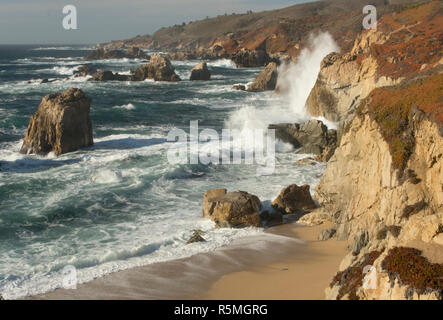 Waves on rugged Big Sur Coast, Garrapata State Park, California Stock Photo