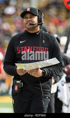 California Memorial Stadium. 01st Dec, 2018. U.S.A. Stanford head coach David Shaw during the NCAA Football game between Stanford Cardinal and the California Golden Bears 23-13 win at California Memorial Stadium. Thurman James/CSM/Alamy Live News Stock Photo