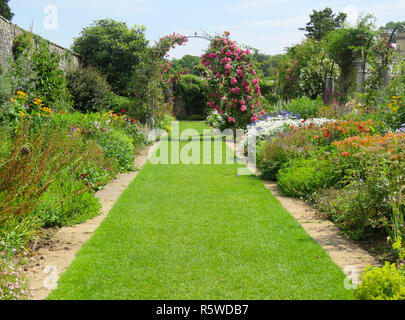 Herbaceous long border in full flower at Dyffryn Gardens, St Nicholas, Vale of Glamorgan, South Wales, UK Stock Photo