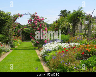 Herbaceous long border in full flower at Dyffryn Gardens, St Nicholas, Vale of Glamorgan, South Wales, UK Stock Photo