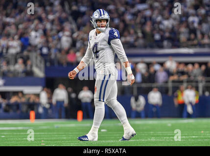 November 29, 2018: Dallas Cowboys offensive guard Zack Martin #70