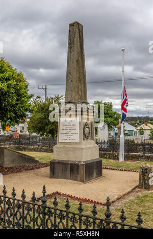 Old Ballarat Cemetery, Ballarat, Victoria, Australia. 3rd Dec 2018. Flags at half mast over the Eureka Diggers memorial grave sites. Credit: brett keating/Alamy Live News Stock Photo