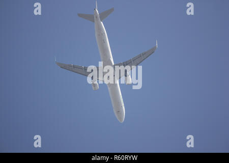 Chiangmai, Thailand - November 29 2018: B-16206 Airbus A321 of EvaAir. take off from Chiangmai Airport to taipei Taiwan. Stock Photo