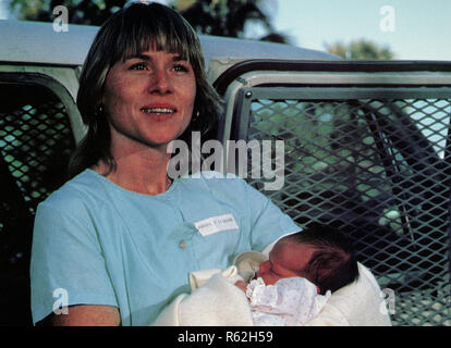 Liebe hinter Gittern aka. Love Child, USA 1982  Regie: Larry Peerce Darsteller: Amy Madigan Stock Photo