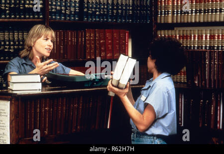 Liebe hinter Gittern aka. Love Child, USA 1982  Regie: Larry Peerce Darsteller: Amy Madigan Stock Photo