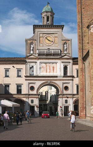 Arco del Torrazzo gate with clock tower in Crema, Lombardy, Italy Stock ...