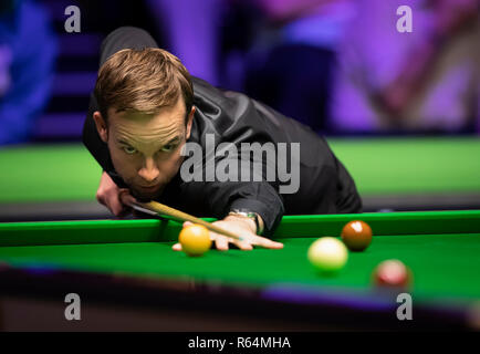 Ali Carter during day seven of the Betway UK Championship at The York Barbican. Stock Photo