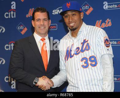 Mets introduce Cano, Diaz at press conference