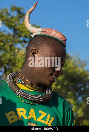 Himba tribe man with the traditional hairstyle, Cunene Province, Oncocua, Angola Stock Photo