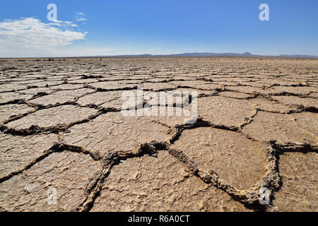 Iran, Great Salt Desert is a large desert lying in the middle of the Iranian plateau, Iran, near Khur (Khor), Stock Photo