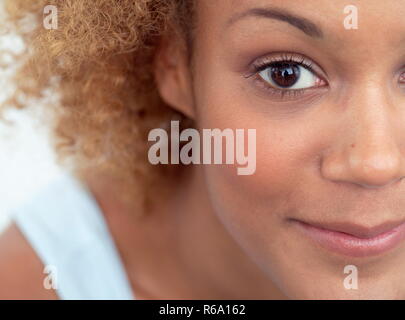 South America, Brazil, Paraty, face, Brazilian, brunette, mulatta, girl,  woman, exotic, portrait, hair, face Stock Photo - Alamy