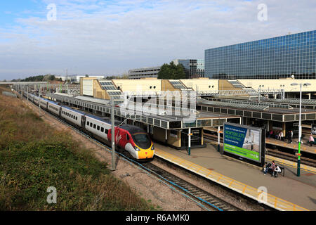 Virgin Pendalino trains at Milton Keynes railway station, Buckinghamshire, England; UK Stock Photo