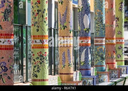 la palma - mosaic decorated columns at the plaza in tazacorte Stock Photo