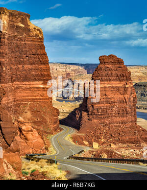 Bicentennial Highway, Lake Powell near Hite Marina, Hite Crossing Bridge over Colorado River in dist, Glen Canyon National Recreation Area, Utah, USA Stock Photo