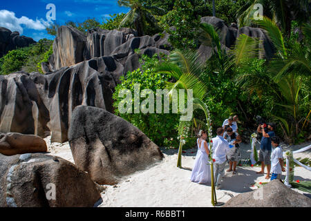 Wedding in Anse Source d’Argent beach L’Union Estate La Digue Island Seychelles Stock Photo