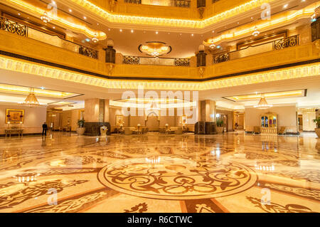 Hall Decoration In Emirates Palace Hotel A Luxurious And The Most Expensive 7 Star Hotel In Abu Dhabi, The Capital City Of United Arab Emirates Stock Photo