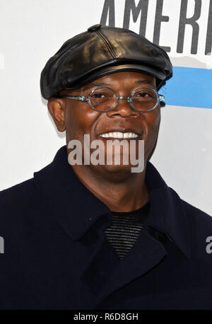 US actor and presenter Samuel L. Jackson poses in the press room at the 38th Annual American Music Awards in Los Angeles, California, USA, 21 November 2010. Photo: Hubert Boesl | usage worldwide Stock Photo