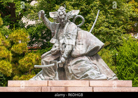 Ichikawa Danjuro Statue In Tokyo, Japan Danjuro Was A Famous Kabuki Actor Kabuki Is A Traditional Theater In Japan Stock Photo