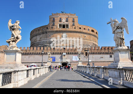 Sant'Angelo Bridge Across The River Tiber With Its Bernini Statues Leading To Castel Sant Angelo In Rome Italy Stock Photo