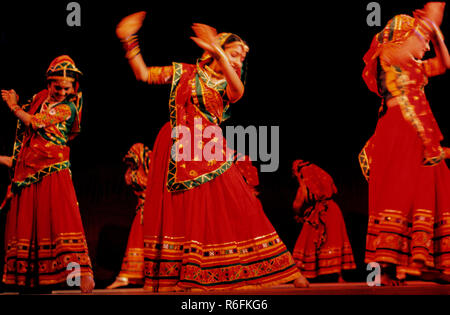 Indian girls dancing Garba dance for Navratri festival in Ahmedabad ...