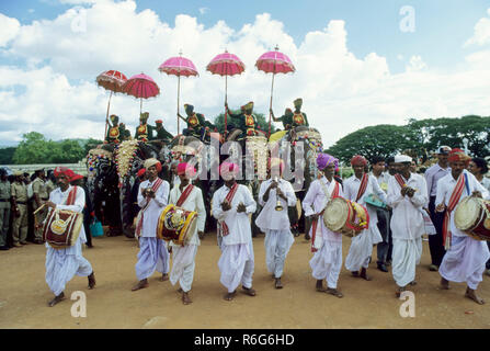 Mysuru Dasara Festival, Mysore Dasara Festival, Nadahabba Festival 