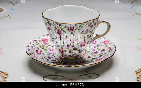 royal vale bone china tea cup and saucer Stock Photo