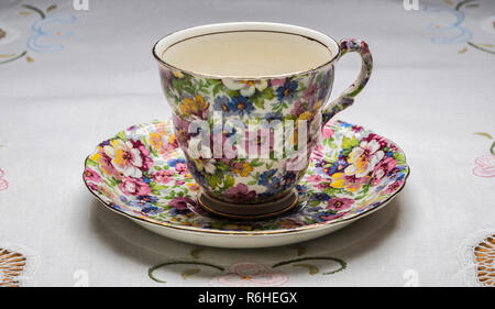 royal vale bone china tea cup and saucer Stock Photo