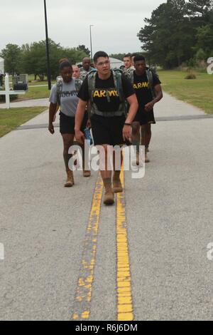 Count Completed Ruck U.S. Soldiers completed the ruck-march portion of the German Armed ...