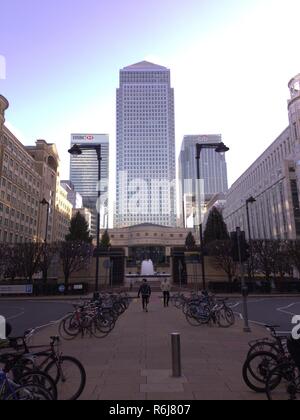 One Canada Square, HSBC and Citi Bank tower blocks in Canary Wharf London Stock Photo