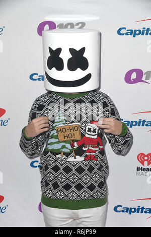 Philadelphia, Pennsylvania, USA. 05th Dec, 2018. Marshmello attends Q102's Jingle Ball 2018 at Wells Fargo Center on December 5, 2018 in Philadelphia, Pennsylvania. Photo: imageSPACE/MediaPunch Credit: MediaPunch Inc/Alamy Live News Stock Photo