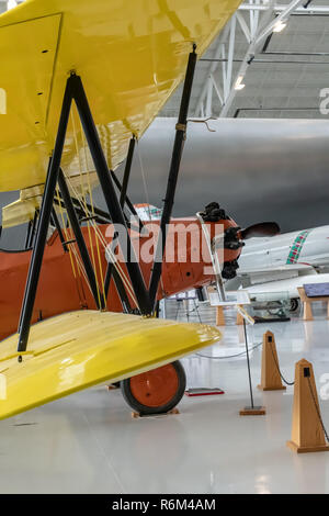 Naval Aircraft Factory N3N-3 Canary (Trainer) on display at Evergreen Aviation & Space Museum in McMinnville, Oregon Stock Photo