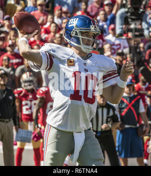 San Francisco, California, USA. 14th Oct, 2012. New York Giants quarterback Eli Manning (10) on Sunday at Candlestick Park in San Francisco, CA. The Giants defeated the 49ers 26-3. Credit: Al Golub/ZUMA Wire/Alamy Live News Stock Photo