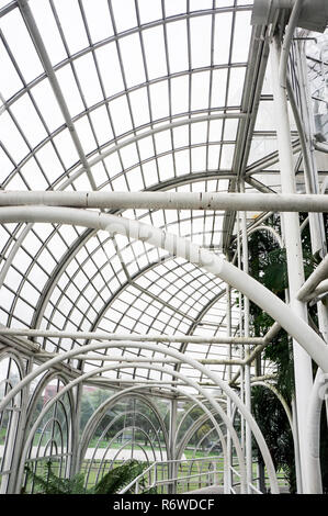 Botanical garden Curitiba indoors metallic structure  details architecture hall greenhouse Stock Photo