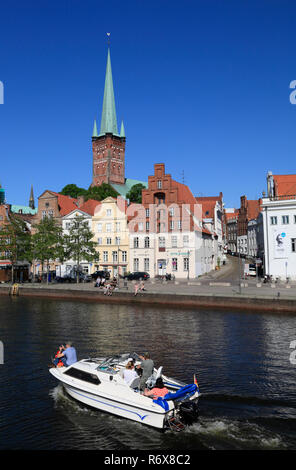 View across Obertrave to St. Petri church,  Lübeck, Luebeck, Schleswig-Holstein, Germany, Europe Stock Photo